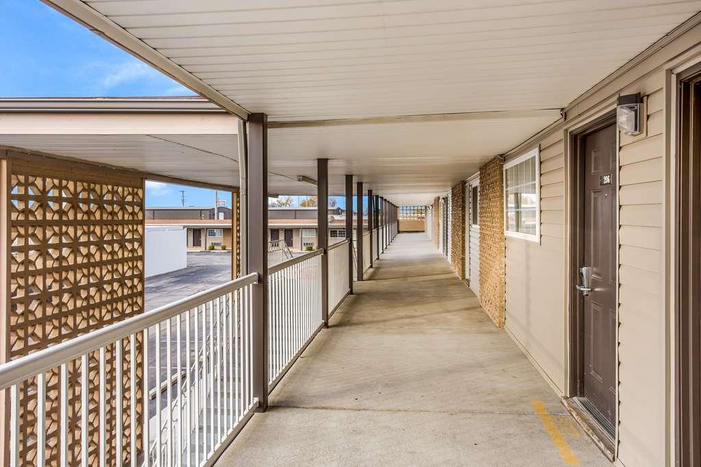 Americas Best Value Inn - Lebanon Bagian luar foto