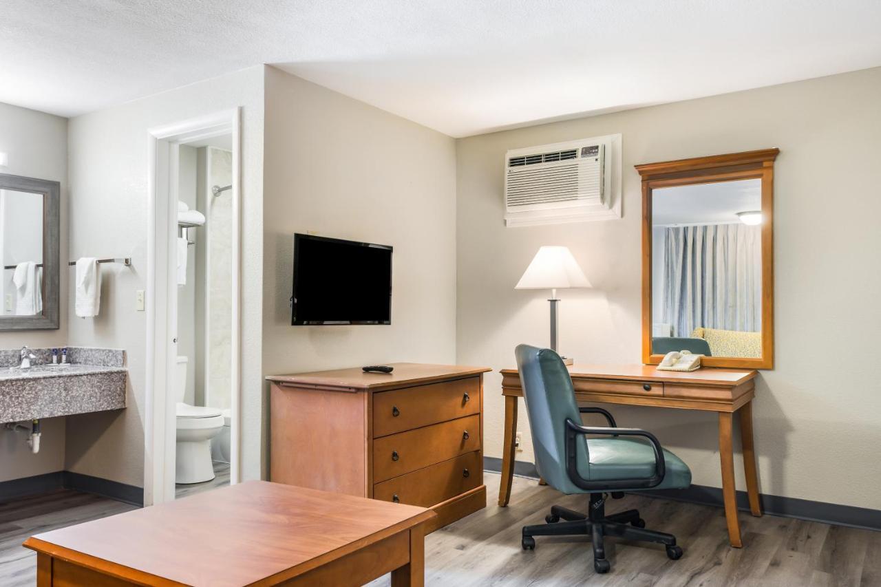 Americas Best Value Inn - Lebanon Bagian luar foto