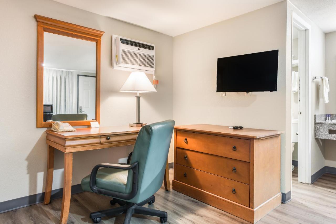 Americas Best Value Inn - Lebanon Bagian luar foto