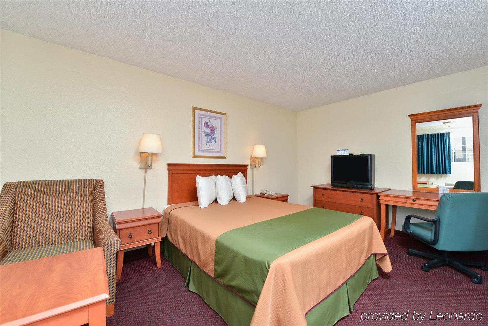 Americas Best Value Inn - Lebanon Bagian luar foto