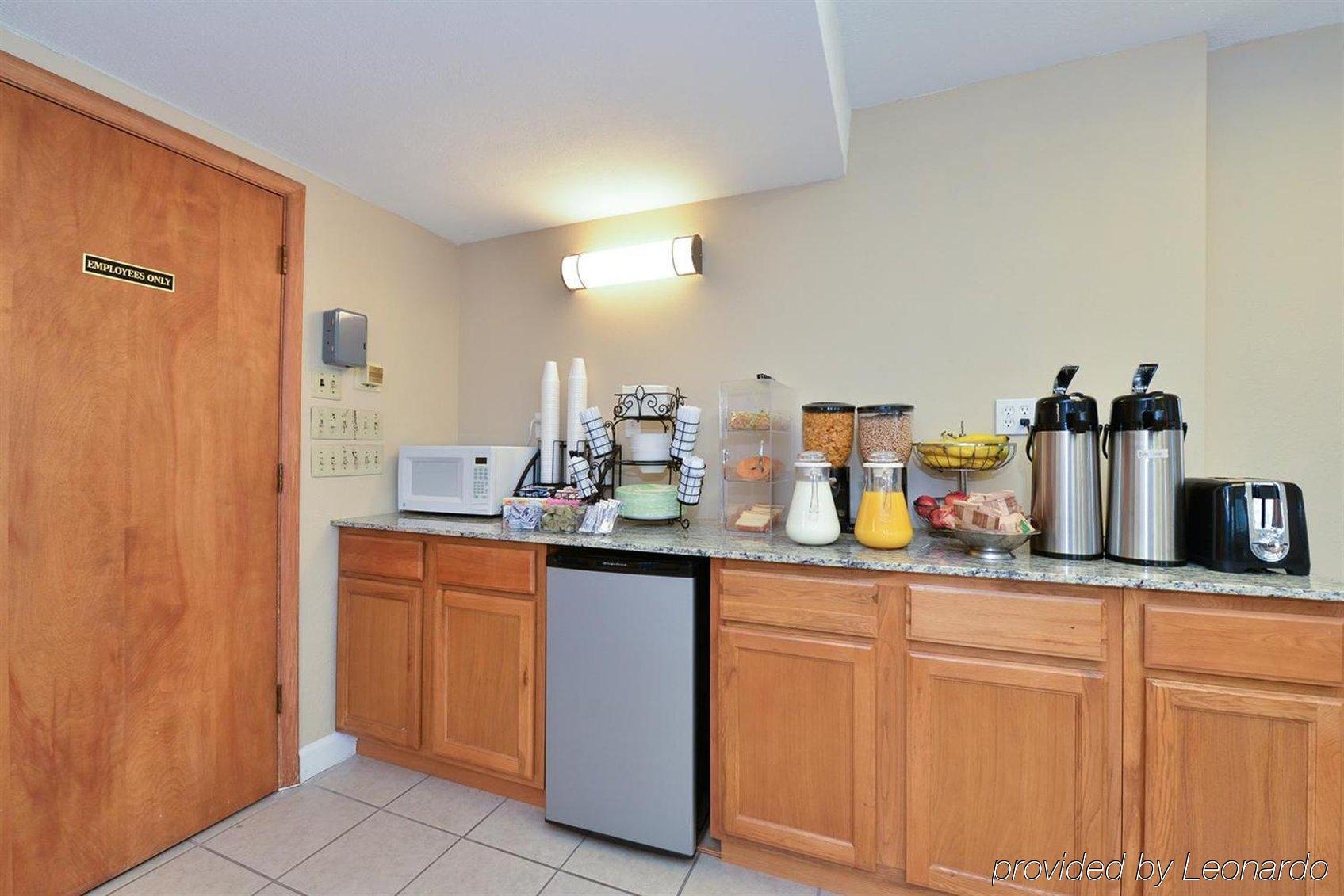 Americas Best Value Inn - Lebanon Bagian luar foto