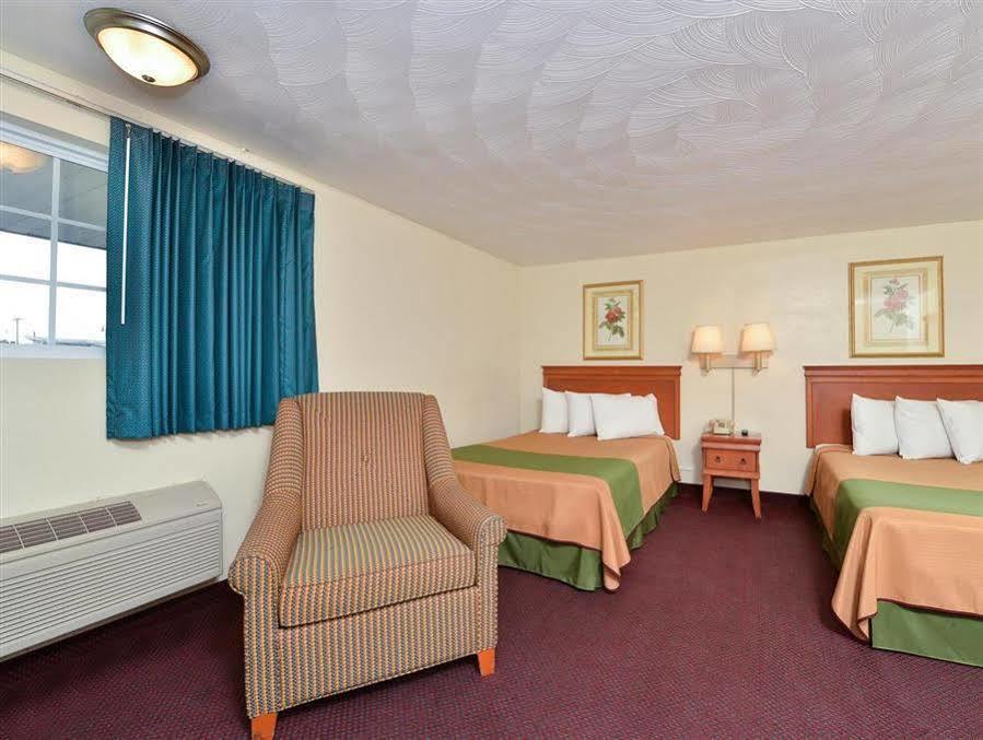 Americas Best Value Inn - Lebanon Bagian luar foto