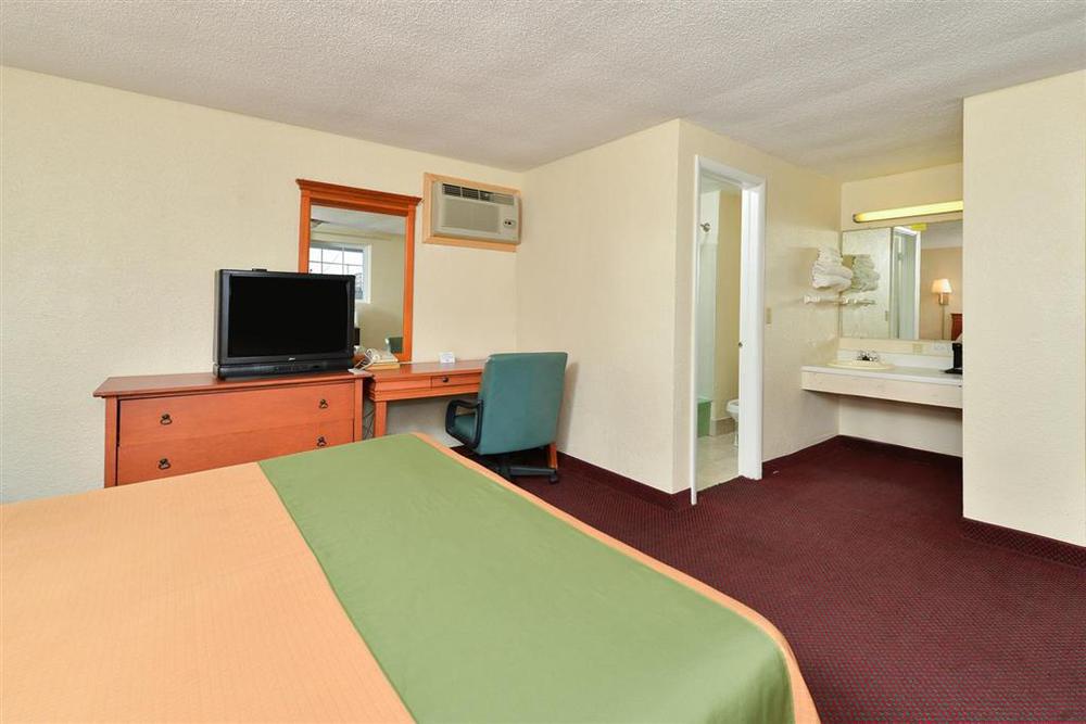 Americas Best Value Inn - Lebanon Ruang foto